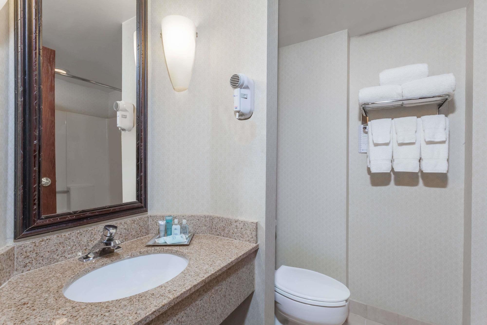 Wyndham Southbury Hotel Luaran gambar
