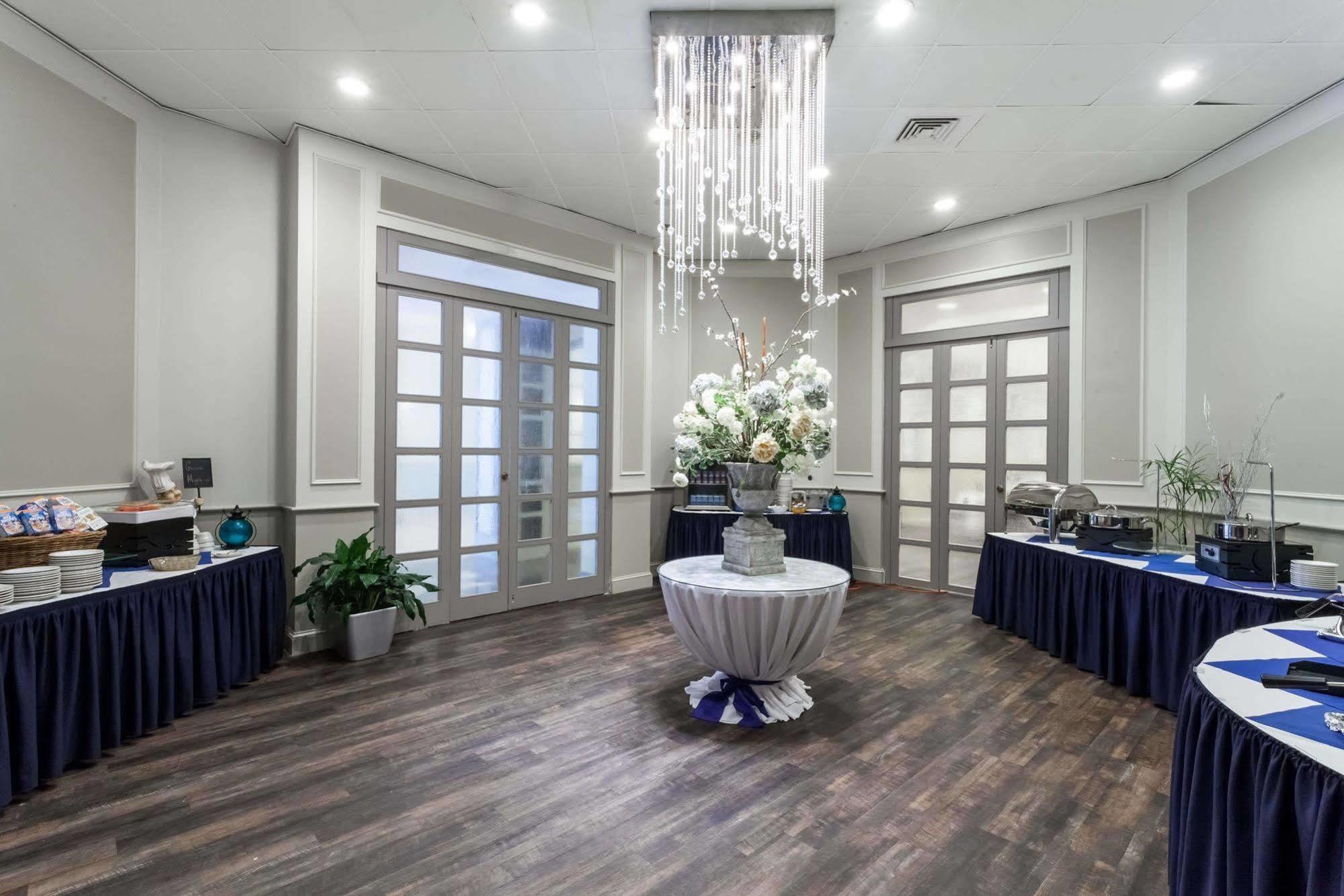 Wyndham Southbury Hotel Luaran gambar